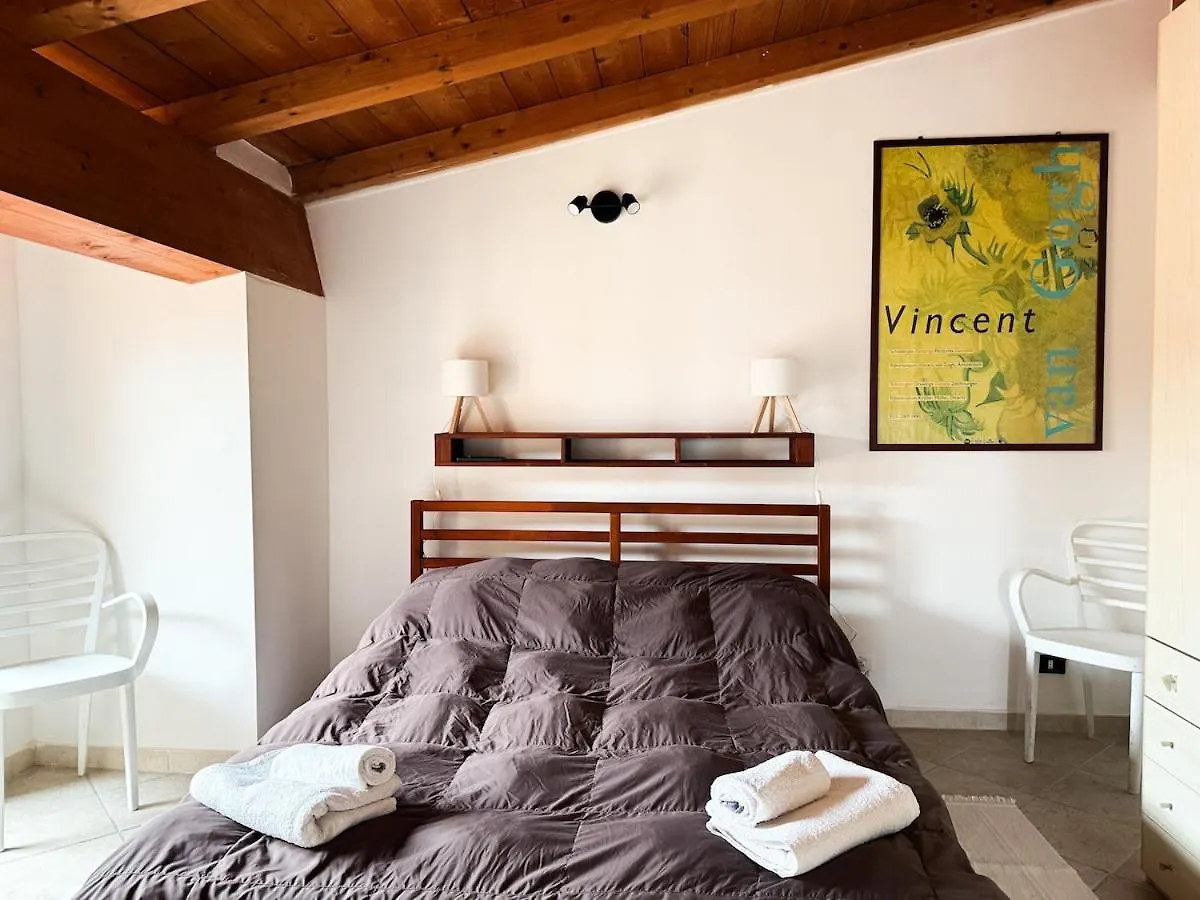 Il Pino - Your Home In Fiumicino 0*,