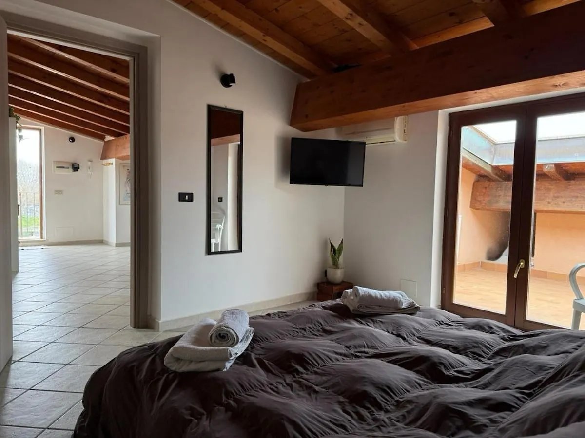 Il Pino - Your Home In Fiumicino 0*,