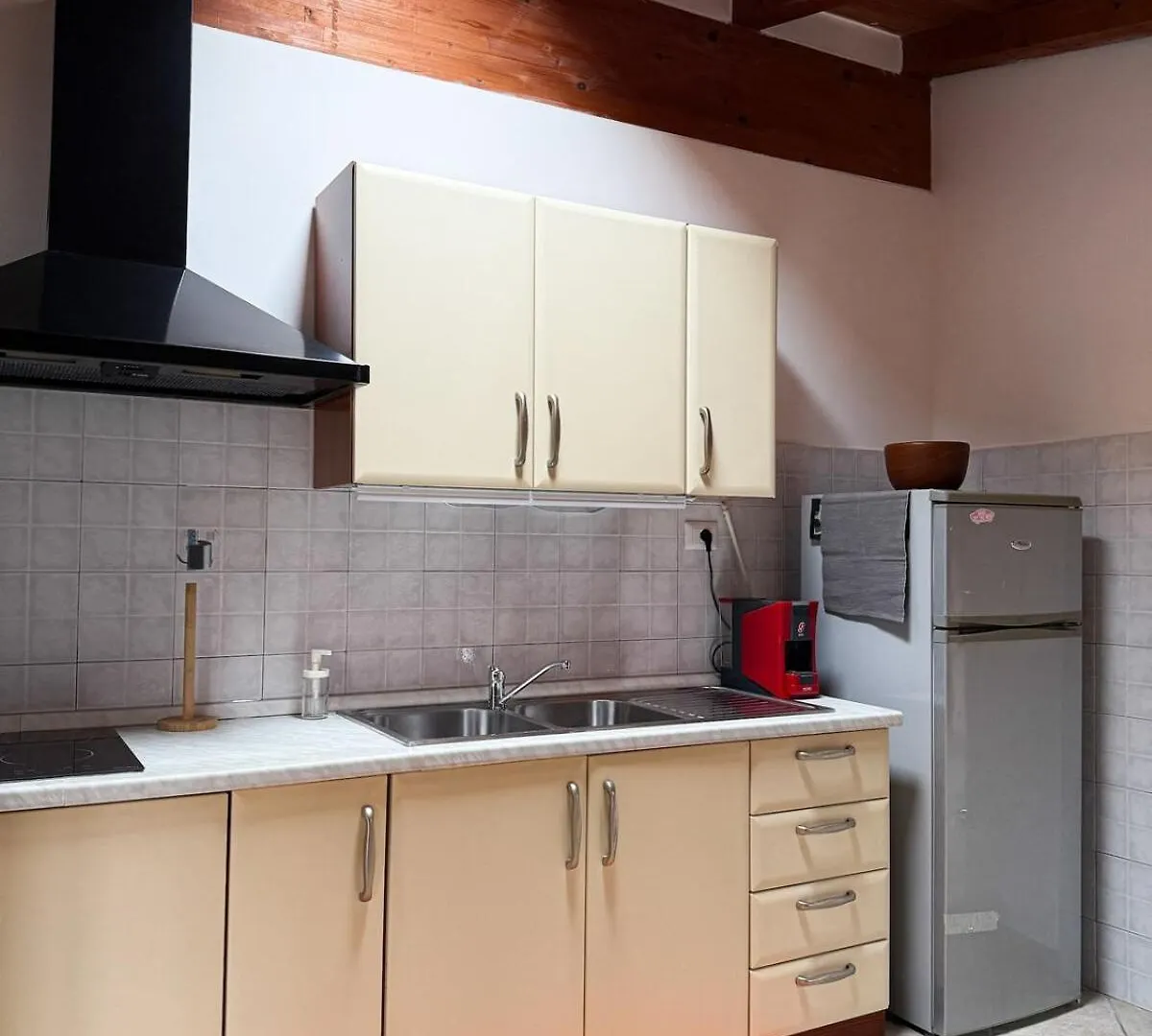 Il Pino - Your Home In Fiumicino 0*,  Italy