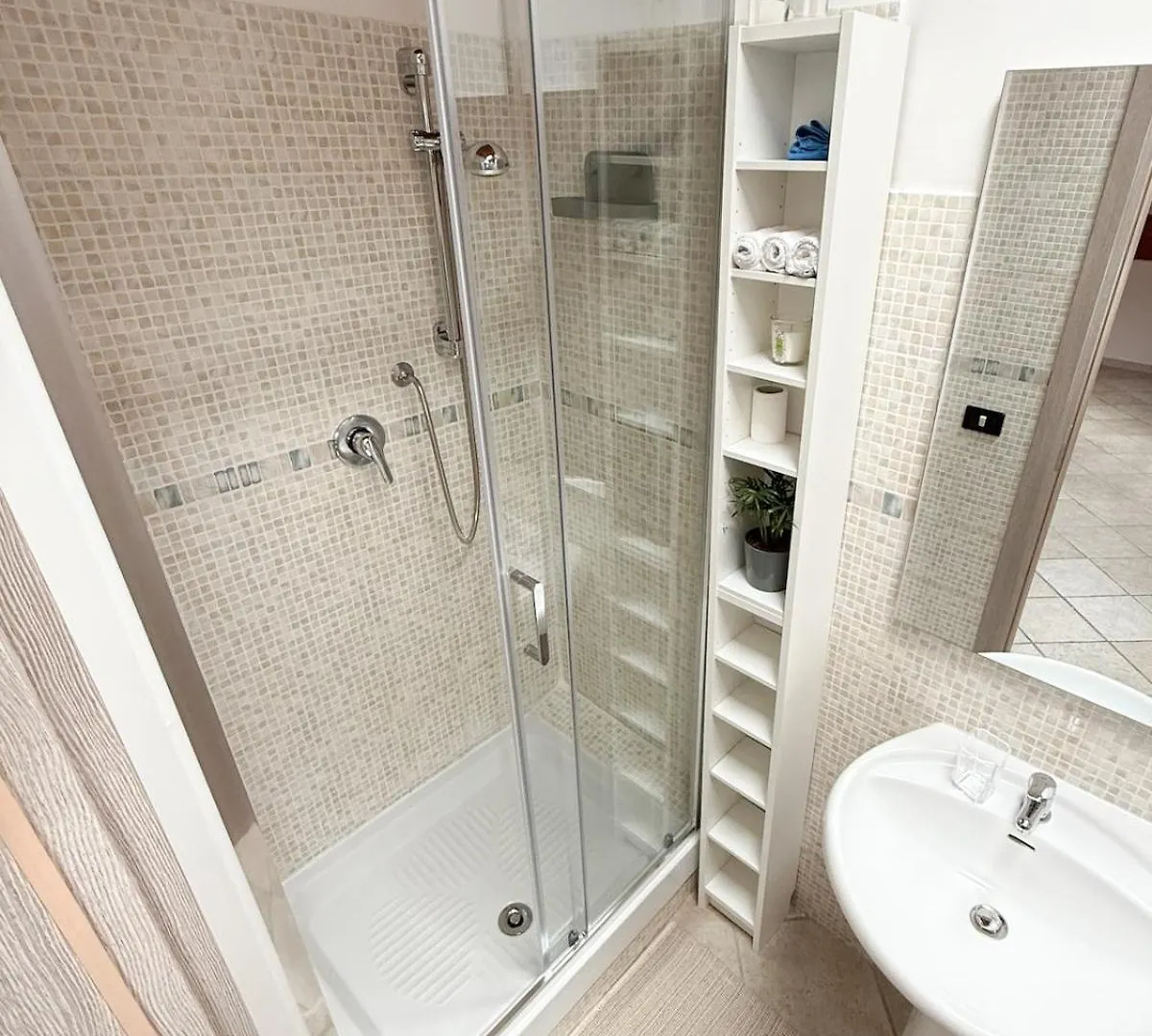Apartment Il Pino - Your Home In Fiumicino