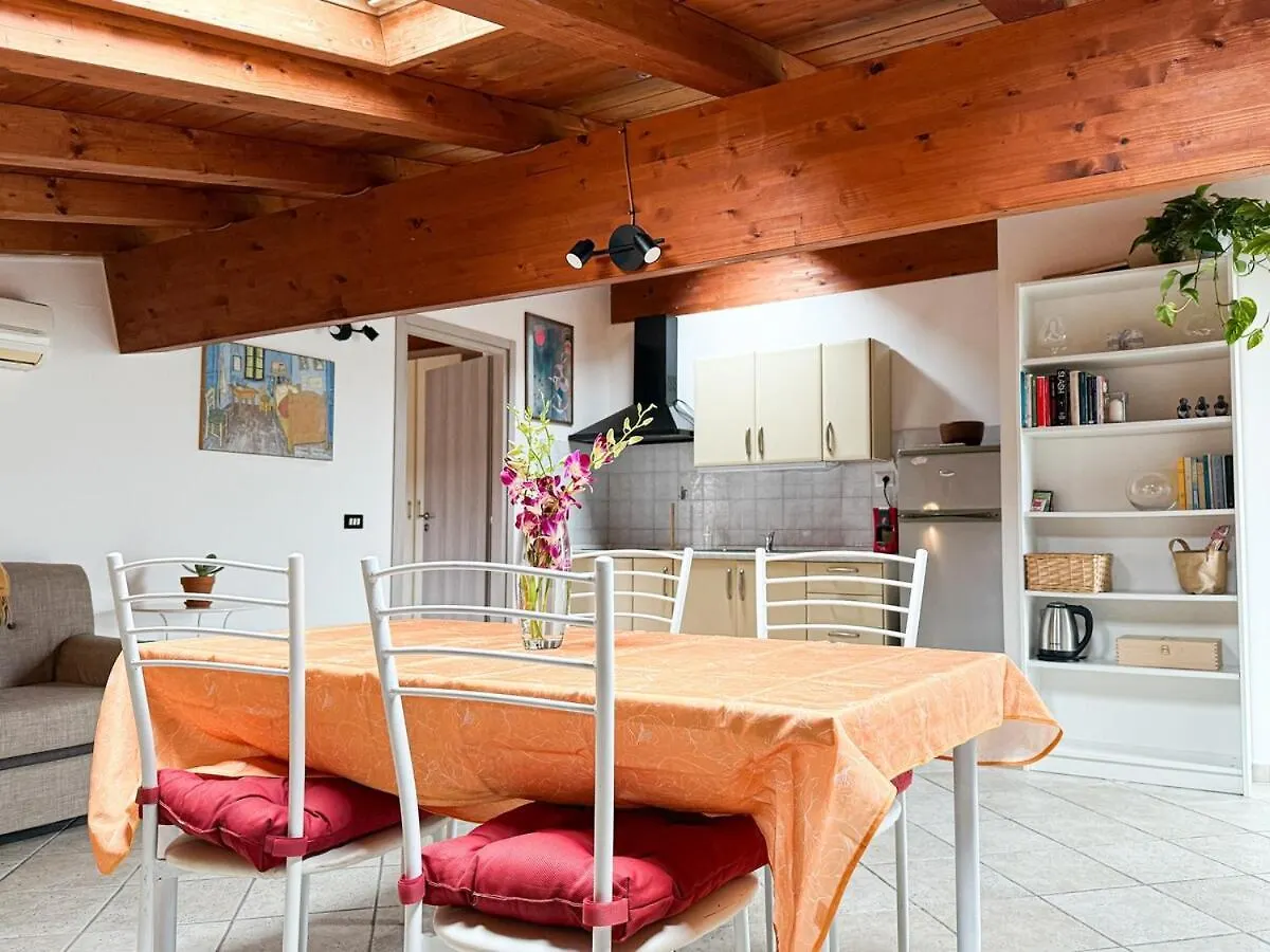 Apartment Il Pino - Your Home In Fiumicino