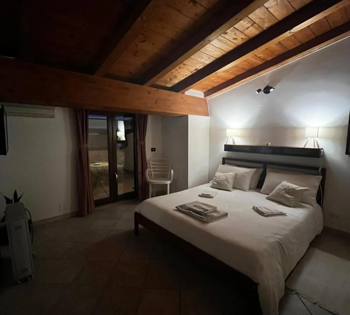 Lägenhet Il Pino - Your Home In Fiumicino